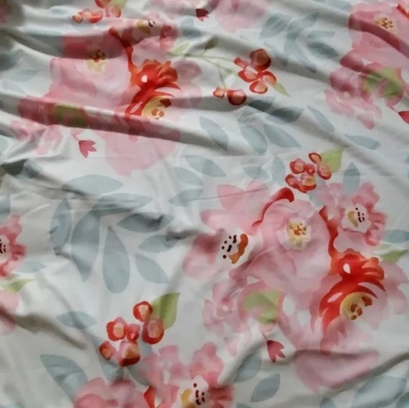 newborn swaddle - Picture 2 of 2